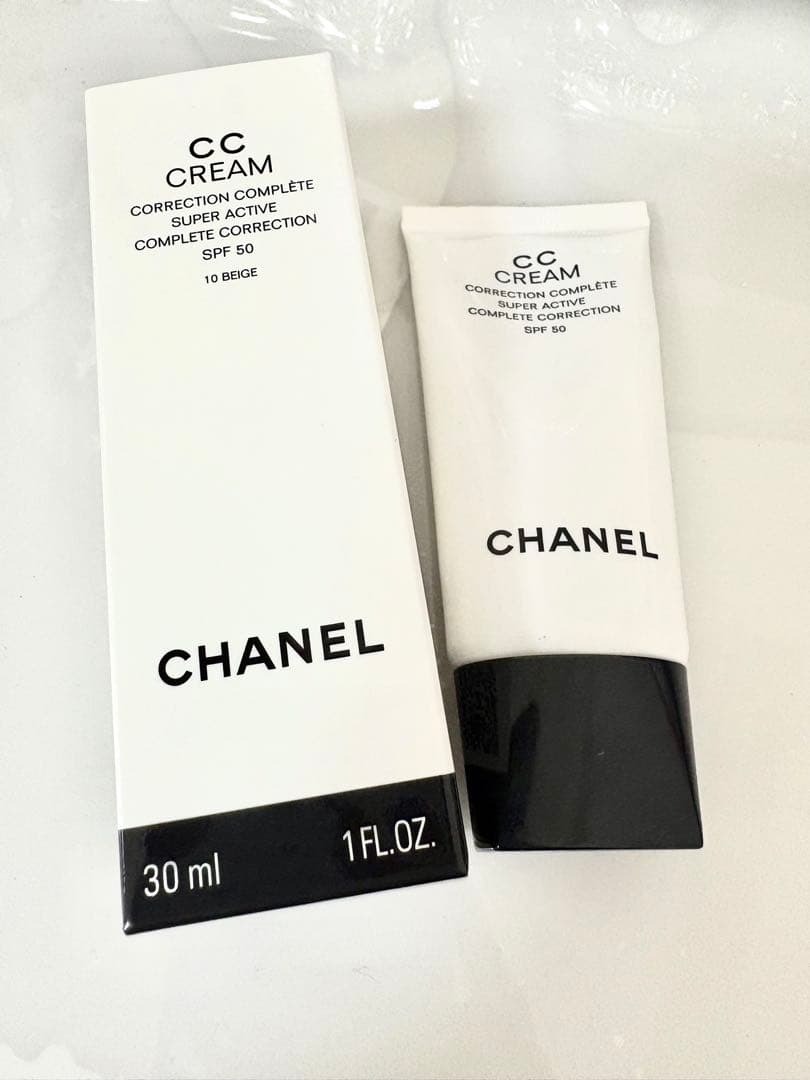 CHANEL CCクリーム 10BEIGE