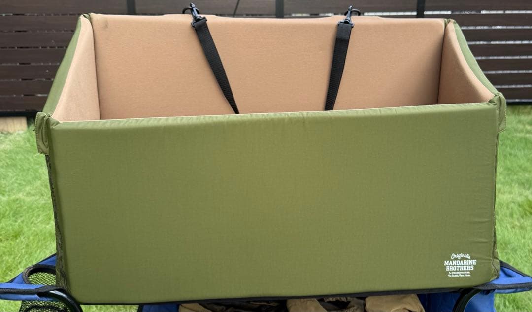 MANDARINE BROTHERS ドライビングクッション ワイド カーキ
