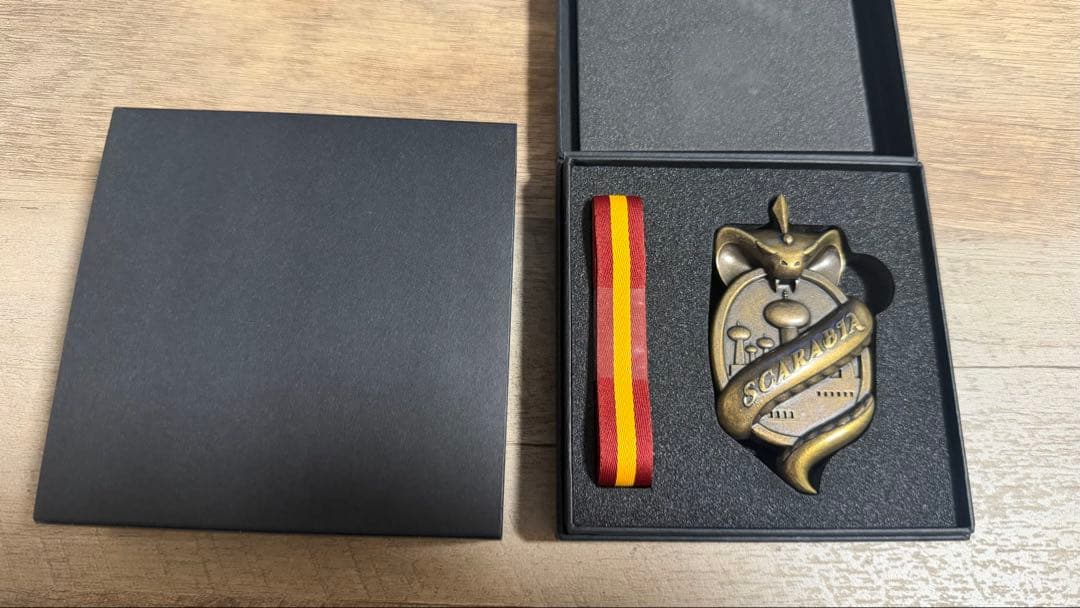 ツイステ　スカラビア　腕章　レプリカ　※お値下げ