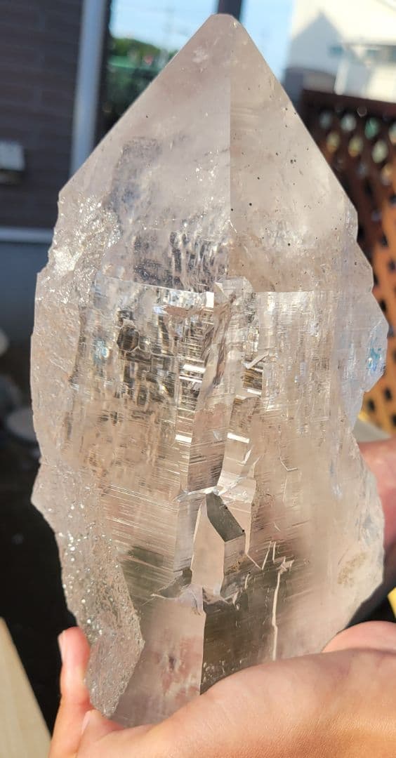 ！逸品！極上ヒマラヤ水晶 原石！メガサイズ！！まるで氷！！透明感抜群！ネパール産
