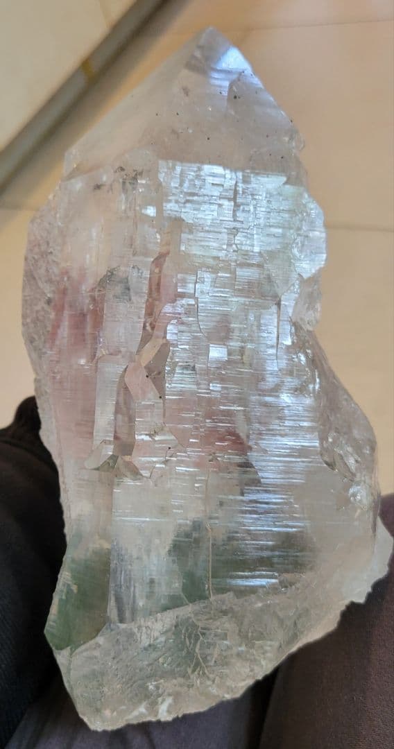！逸品！極上ヒマラヤ水晶 原石！メガサイズ！！まるで氷！！透明感抜群！ネパール産