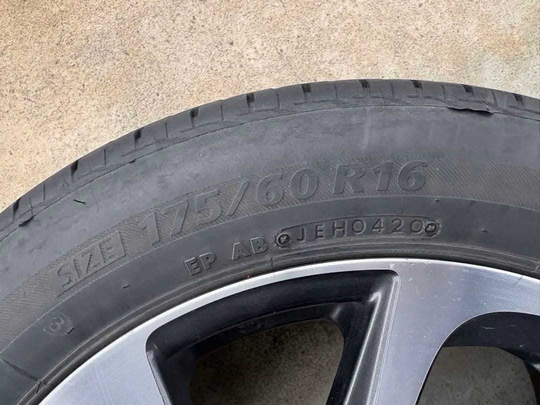 ら*ど様 175/60R16サマータイヤ&トヨタ純正16インチアルミホイール4本