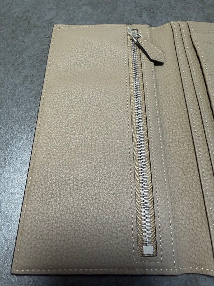 ボナベンチュラ　長財布