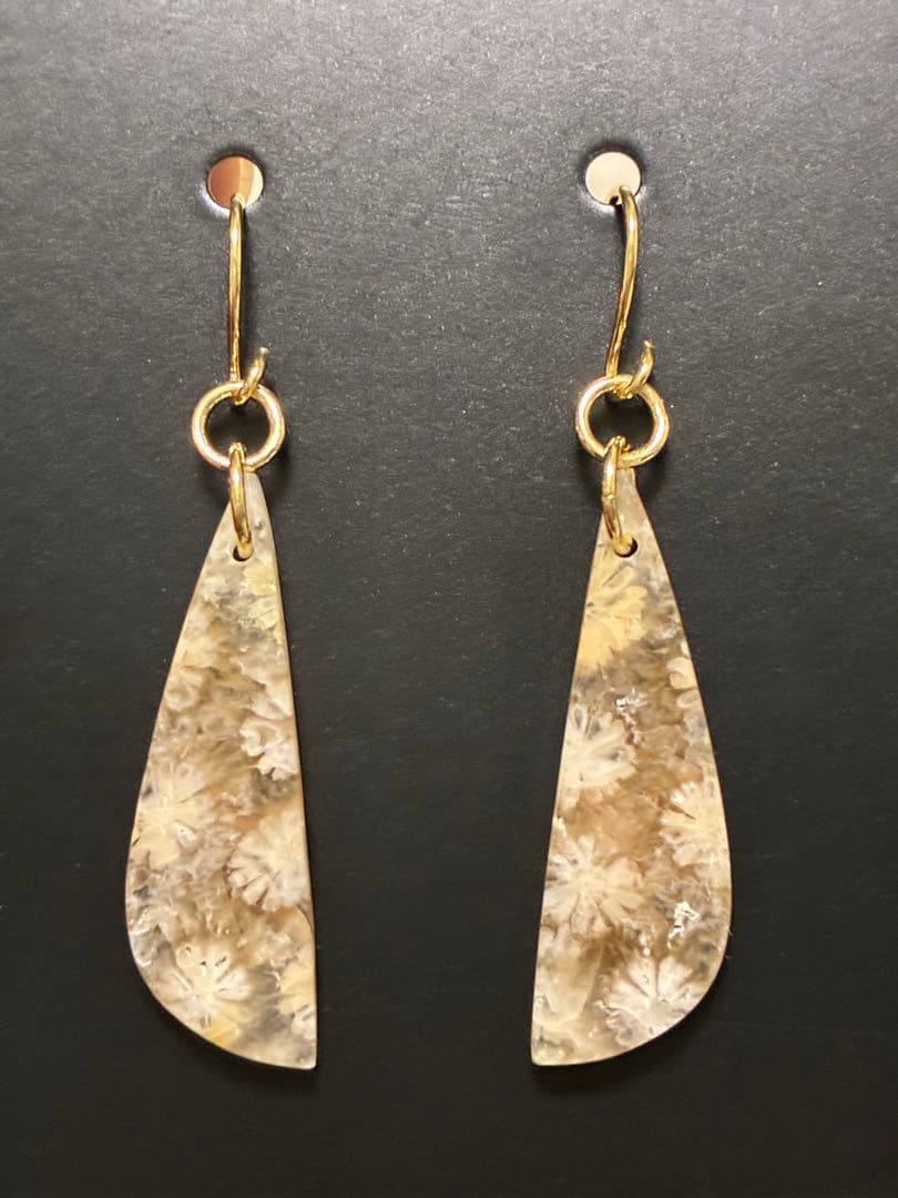 maumaumau 　14kgf レッドモスアゲートピアス