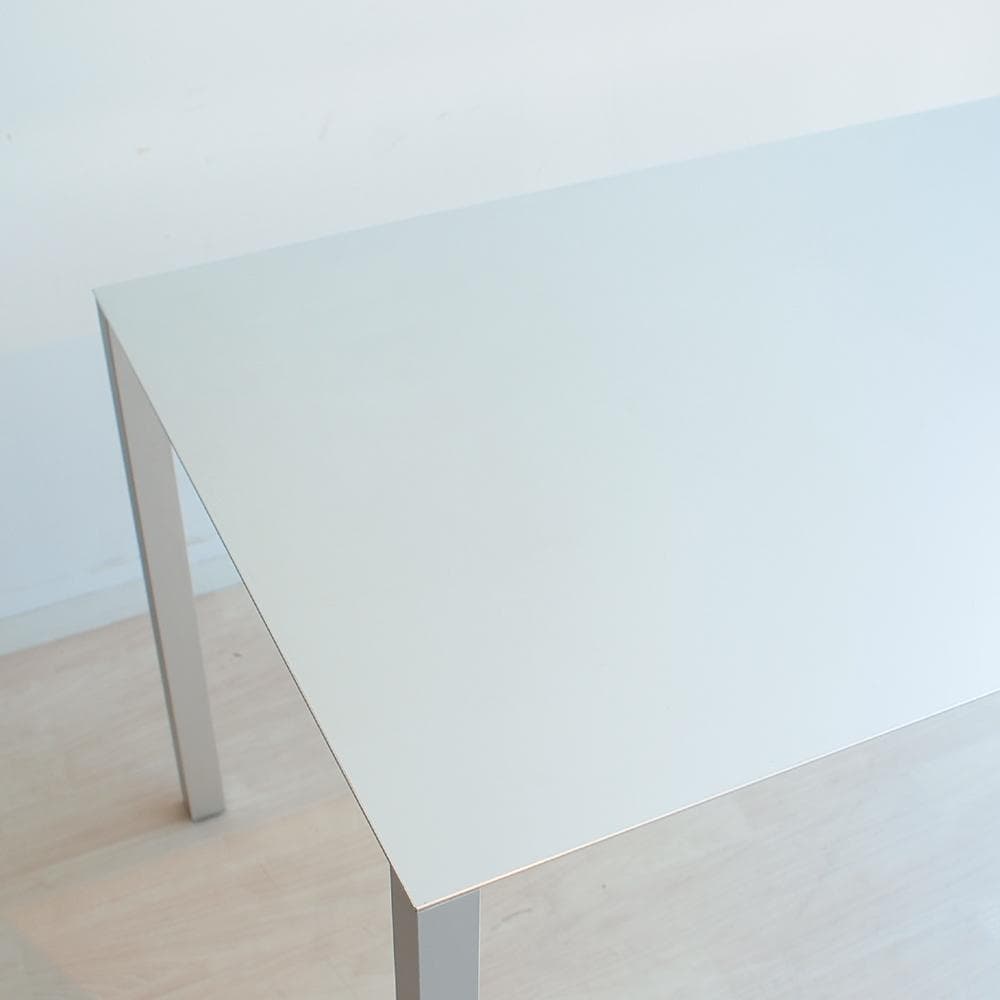 カッシーナ/Cassina エアフレーム テーブル 130cm B