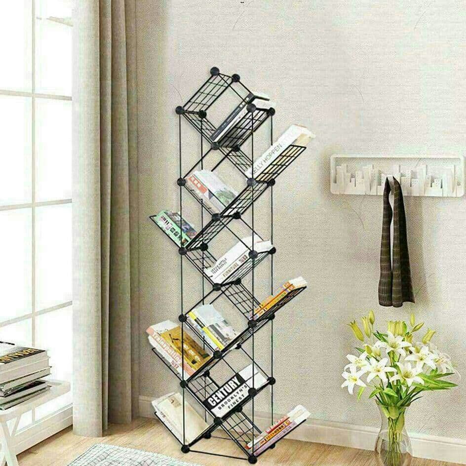 金属製の垂直の本棚 小さなスペースの本棚