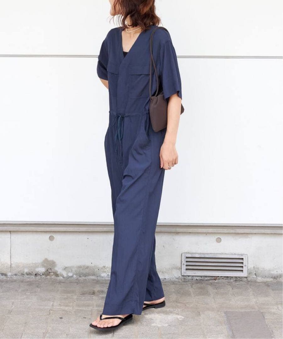 タグ付新品OUTDOOR PRODUCTS ダブルポケットVネックオールインワン