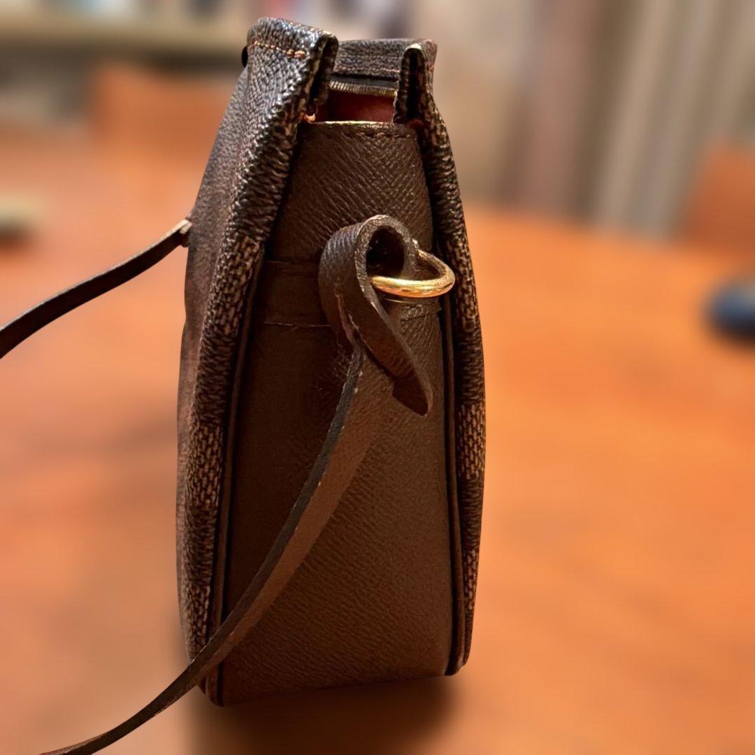 ルイヴィトン　ダミエ　ポーチ