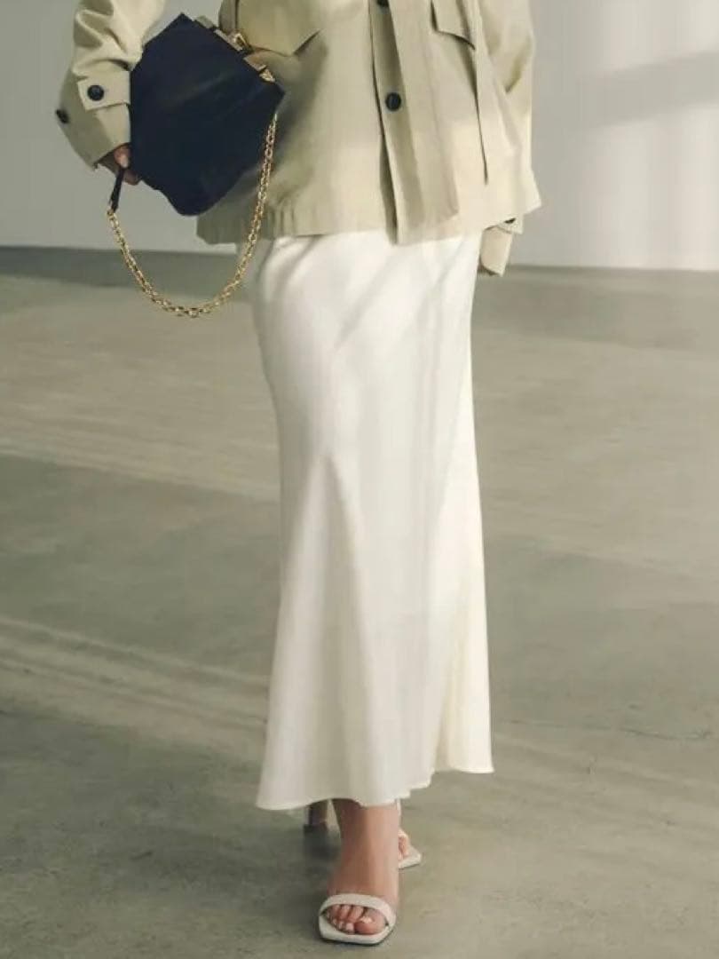 anuans サテンナロースカート IVORY S