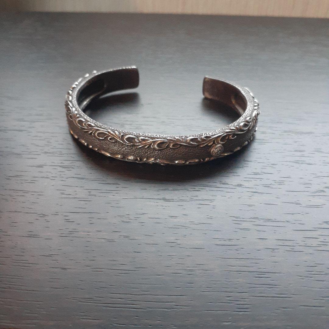 希少モデル　レジェンド　バングル