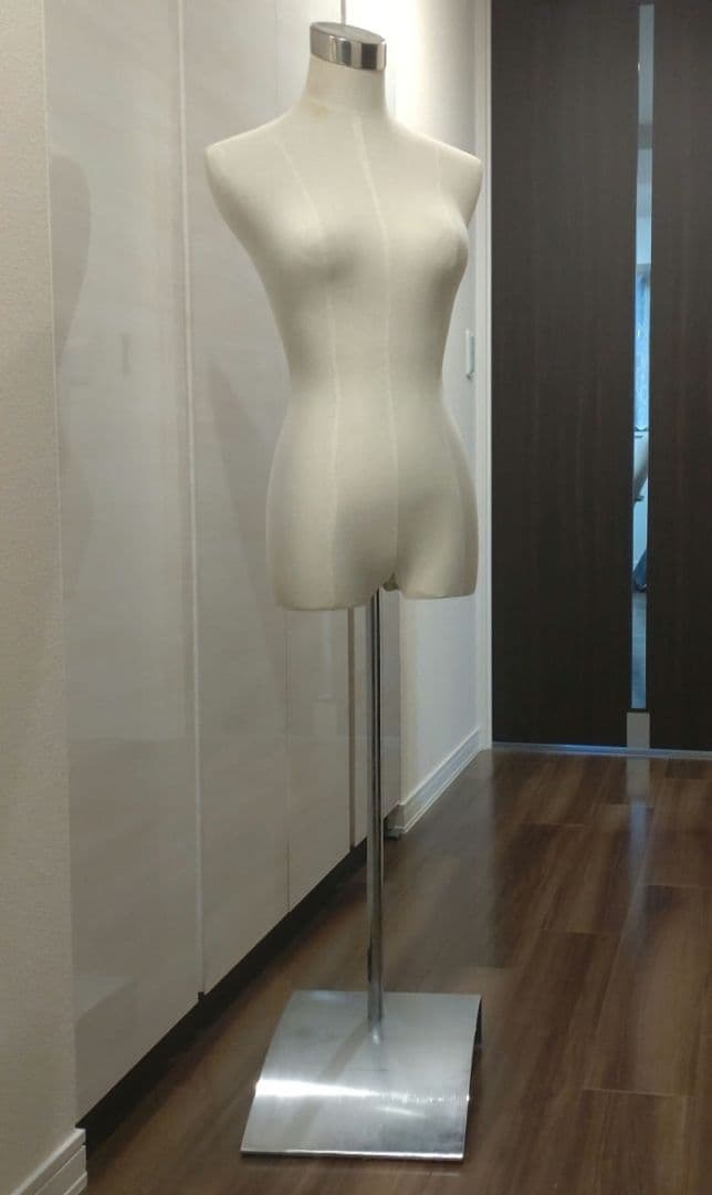 トルソー　什器　パンツスタイル対応