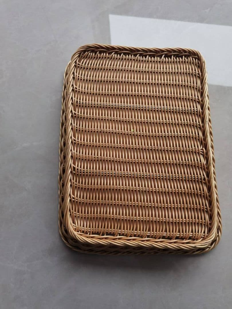 天然ラタン編みバスケット 中型