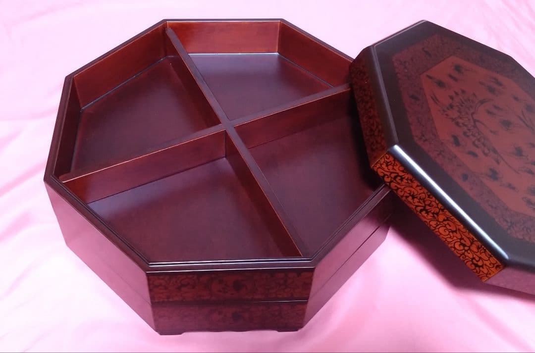 九節板　クジョルパン　八角形　漆器　高級木材　韓国伝統工芸品　美品