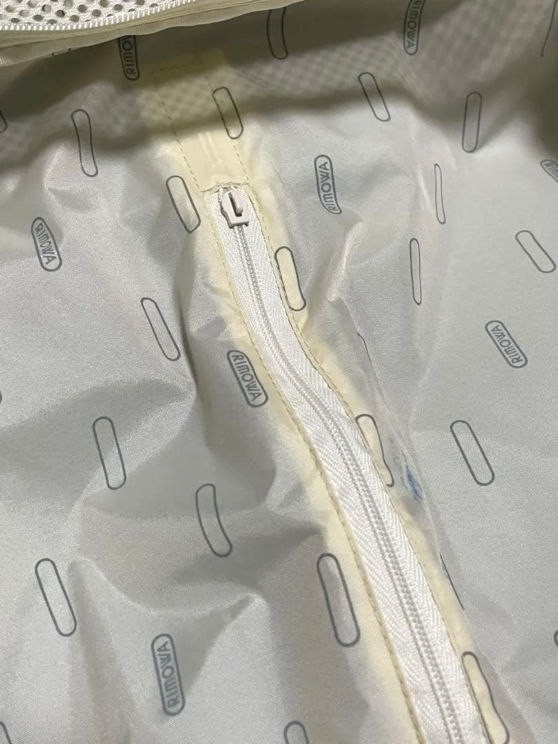 RIMOWA SALSA AIR リモワ サルサエアー スーツケース 機内持込