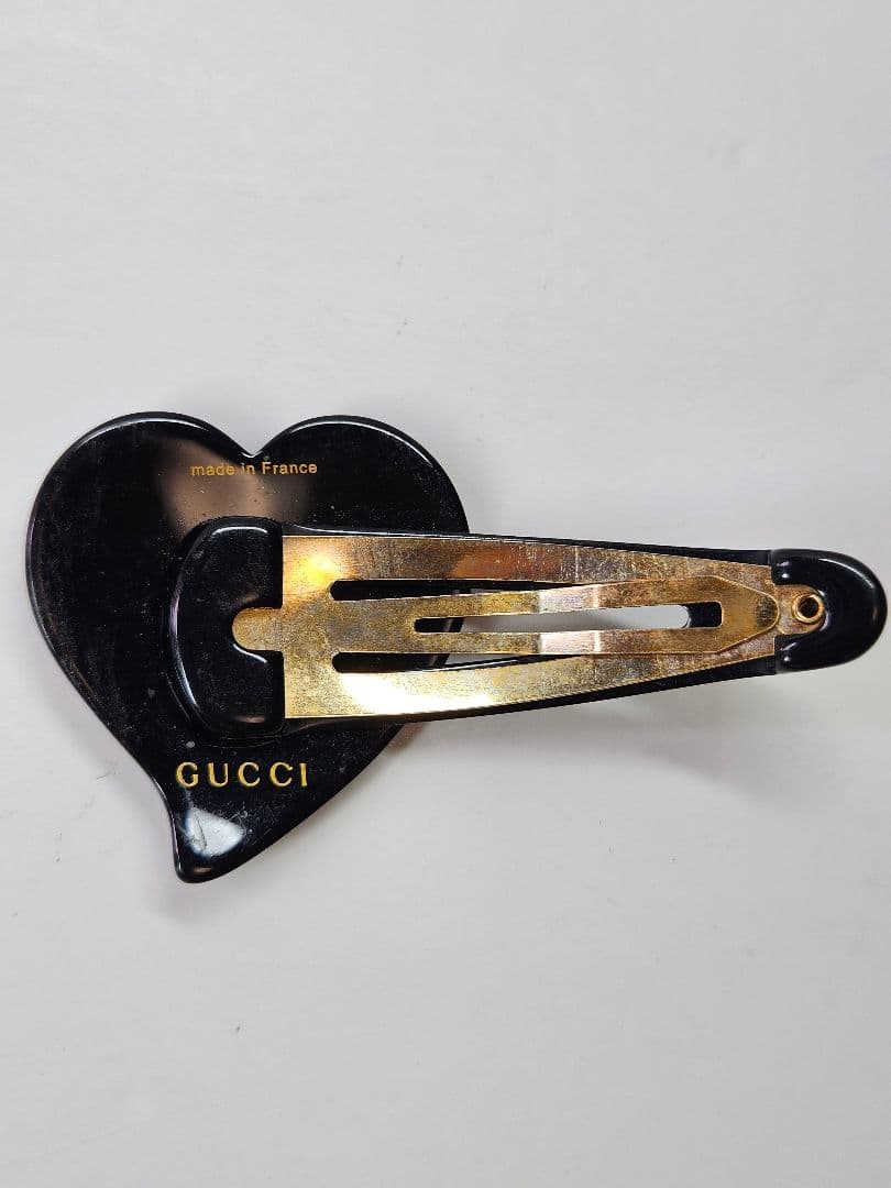 グッチ ハート型 ヘアピン