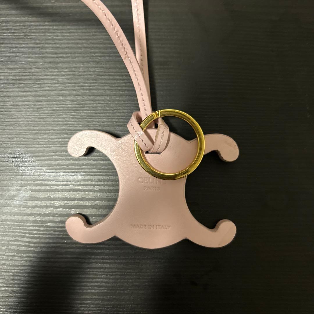 【年末発送】セリーヌ　Celine トリオンフ バッグチャーム パステルピンク