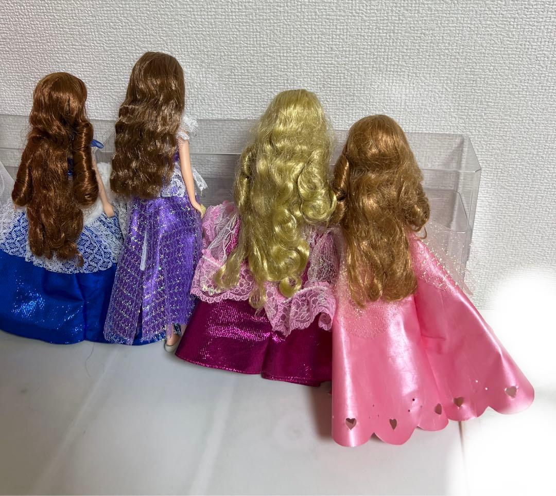 リカちゃん人形、ドレス