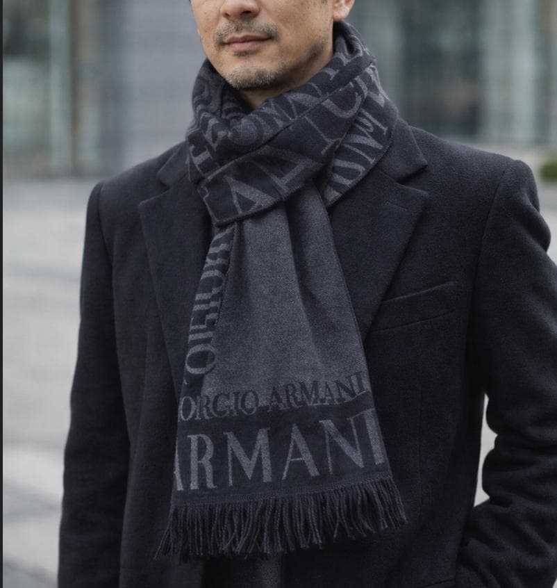 美品✨ジョルジオアルマーニ ウールマフラー フリンジ ロゴ ジャガード 黒