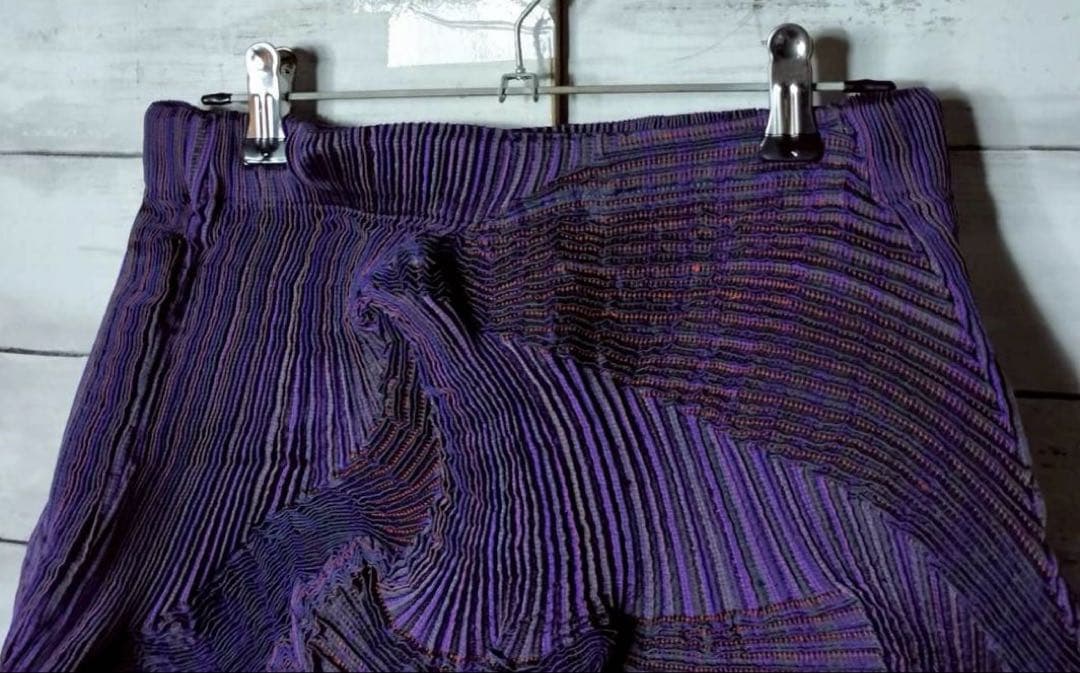 イッセイミヤケ プリーツプリーズ 3Dスチームスカート ひざ丈 エイポック 紫