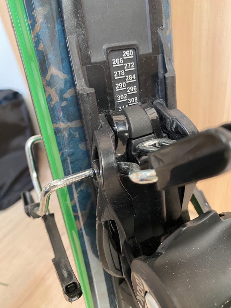 ROSSIGNOL BLACKOPS 99 HOLYSHRED スキー板99cm