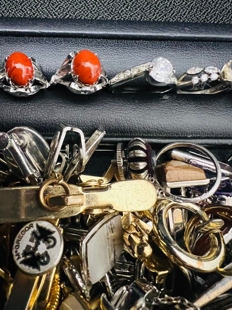 【生前整理　遺品整理】指輪　ブローチ　ネクタイピン　カフス　他　アクセサリー