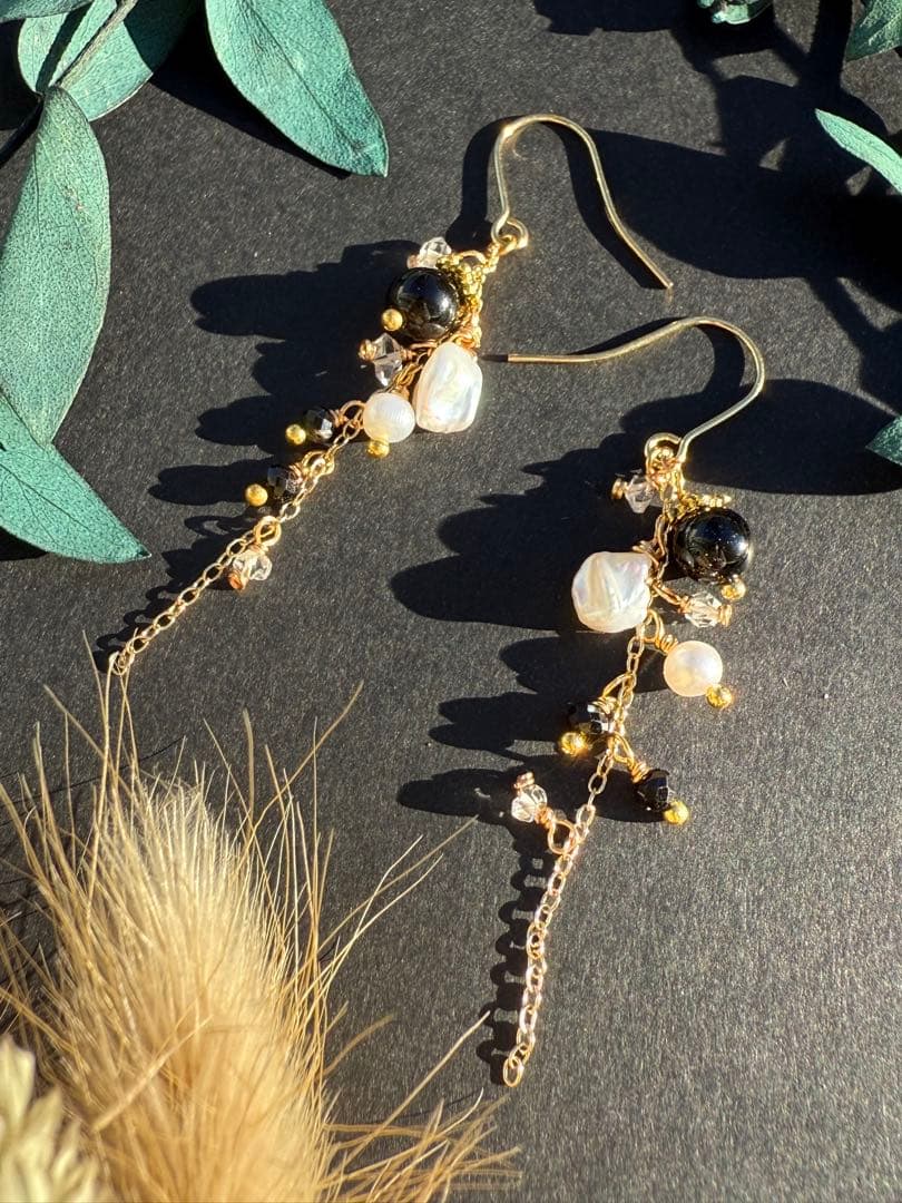 【Xmasセール】シックなトルマリン＊ロングピアスNo.200