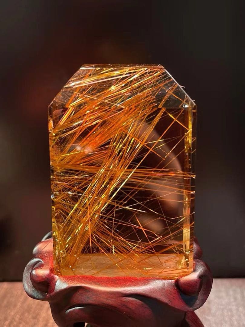 ⭐︎天然銅色ゴールドルチルクオーツ 置物 258.9g