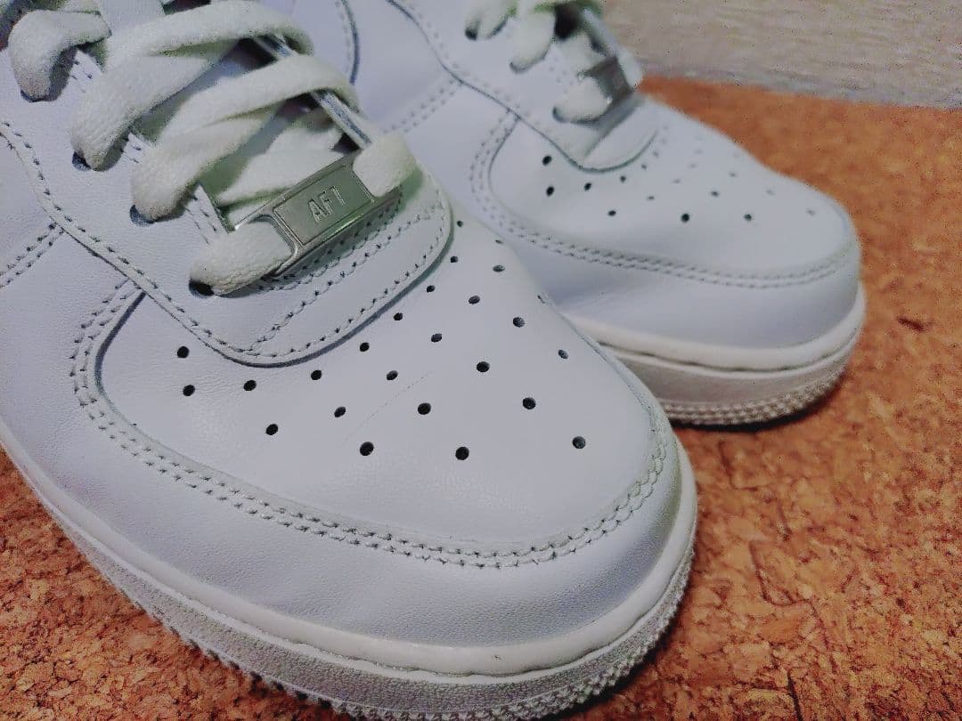 NIKE ナイキ エアフォース1 ロー 24.5cm