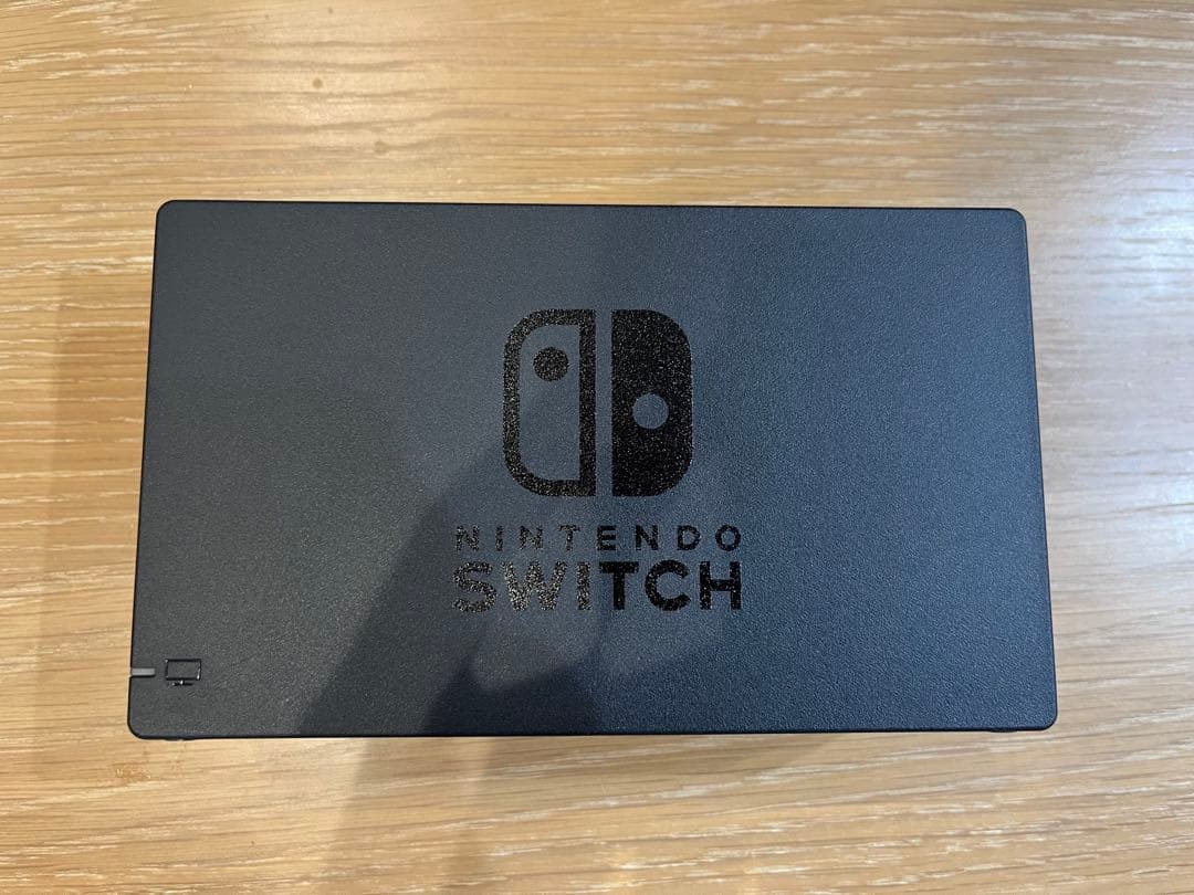 Nintendo Switch 本体　スタンド、SDカード付属