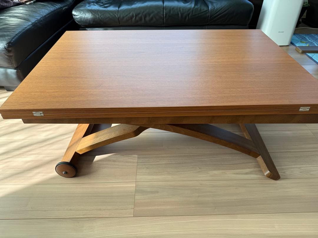 イタリア家具 カリガリス コヌビア マスコッティ 伸長・昇降式テーブル