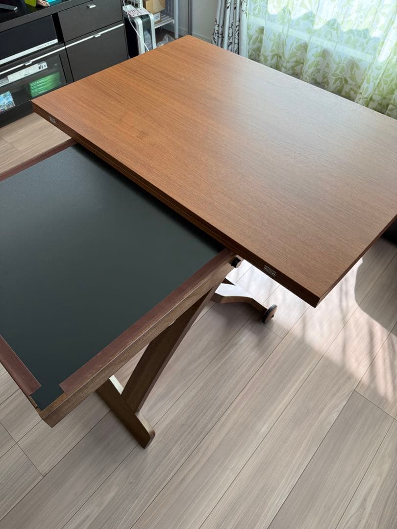 イタリア家具 カリガリス コヌビア マスコッティ 伸長・昇降式テーブル