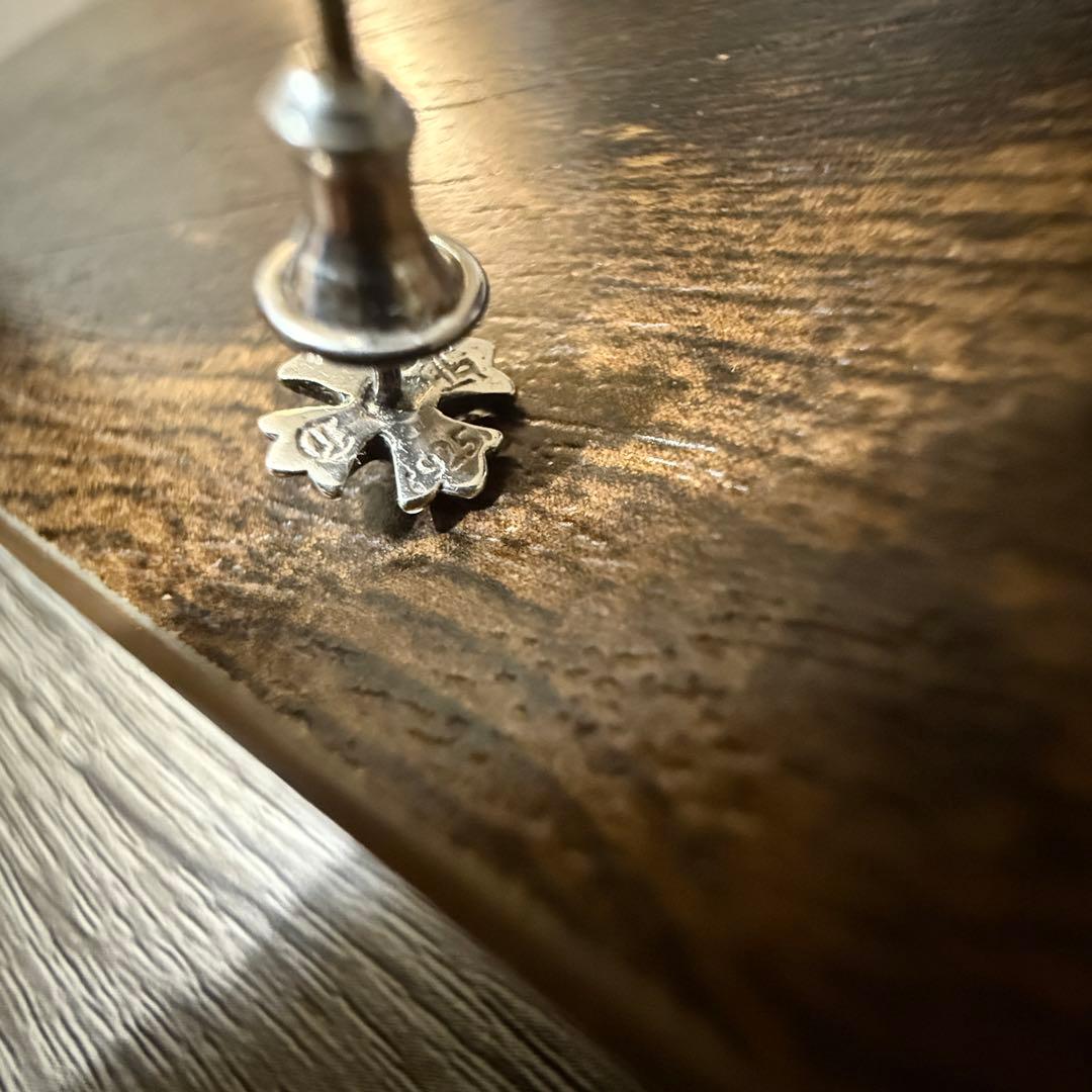 Chrome Hearts CHクロス スタッドピアス