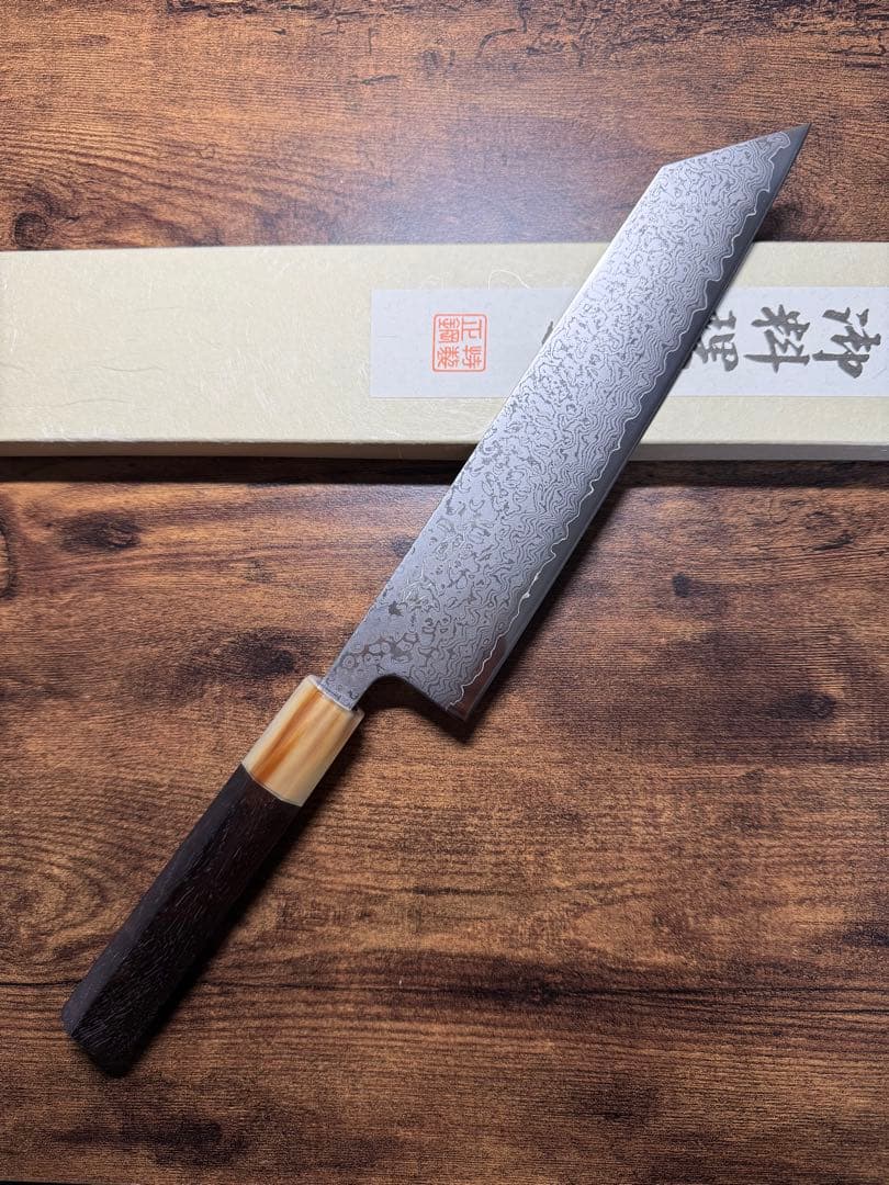 助松　和牛刀 切付　包丁　7寸　VG10 ダマスカス鋼　紫檀白水牛八角柄