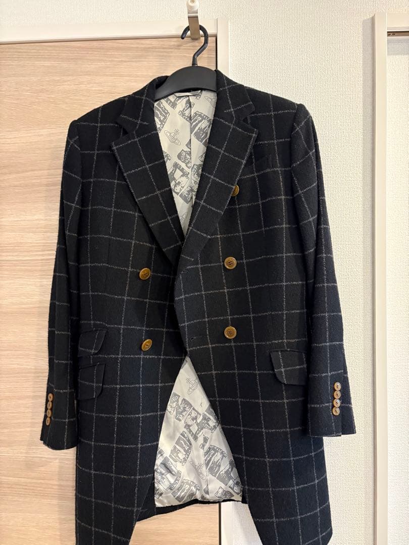 ヴィヴィアンウエストウッド　チェスターコート