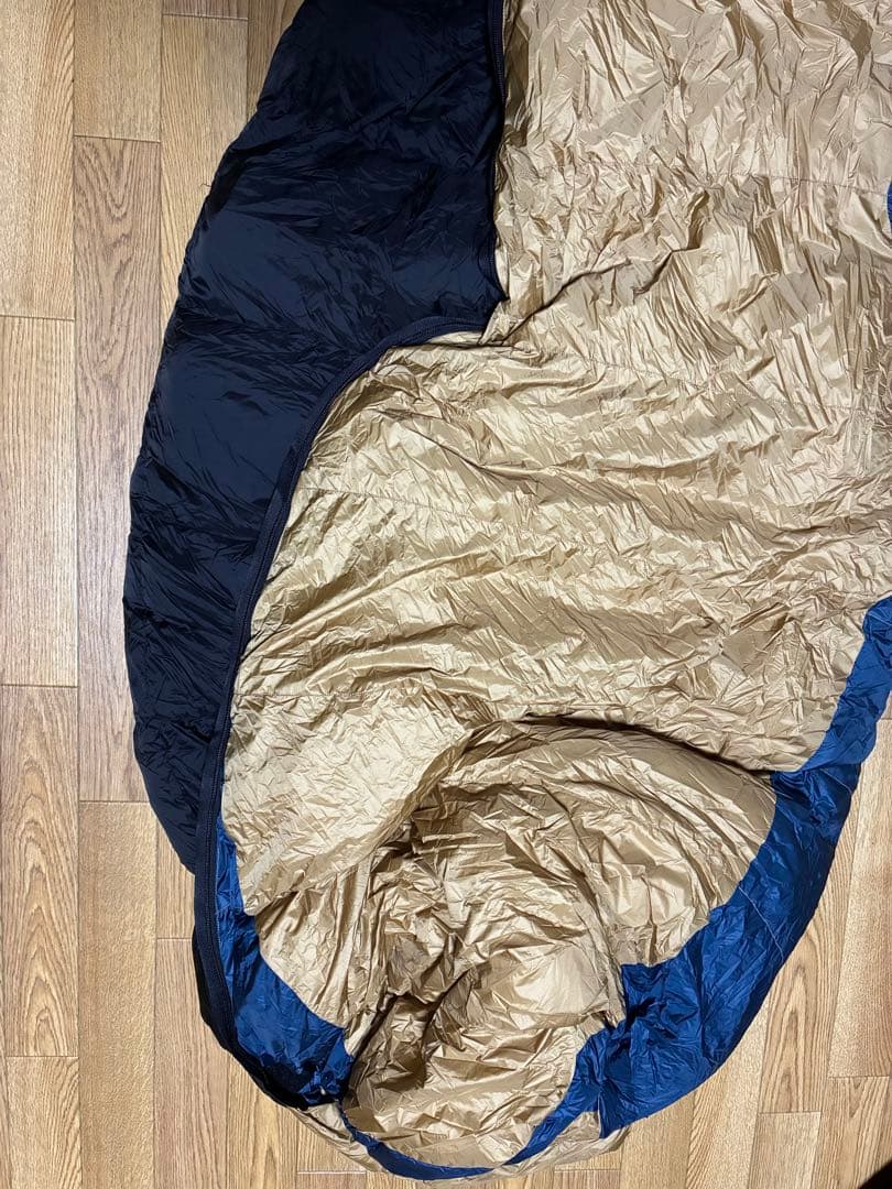 ナンガ 最高級シュラフ 900spdx gold