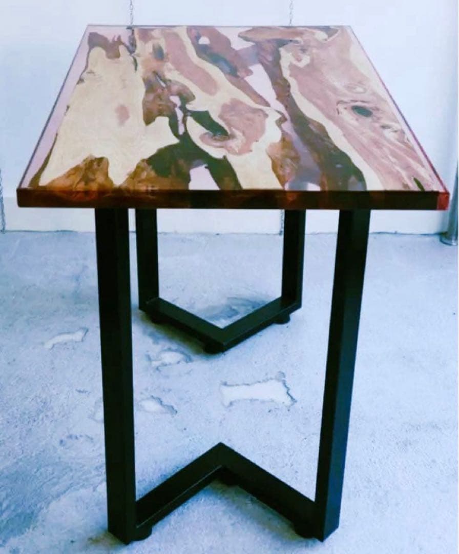 【一点限り】レジンテーブル ハンドメイド カイヅカイブキ 一点物