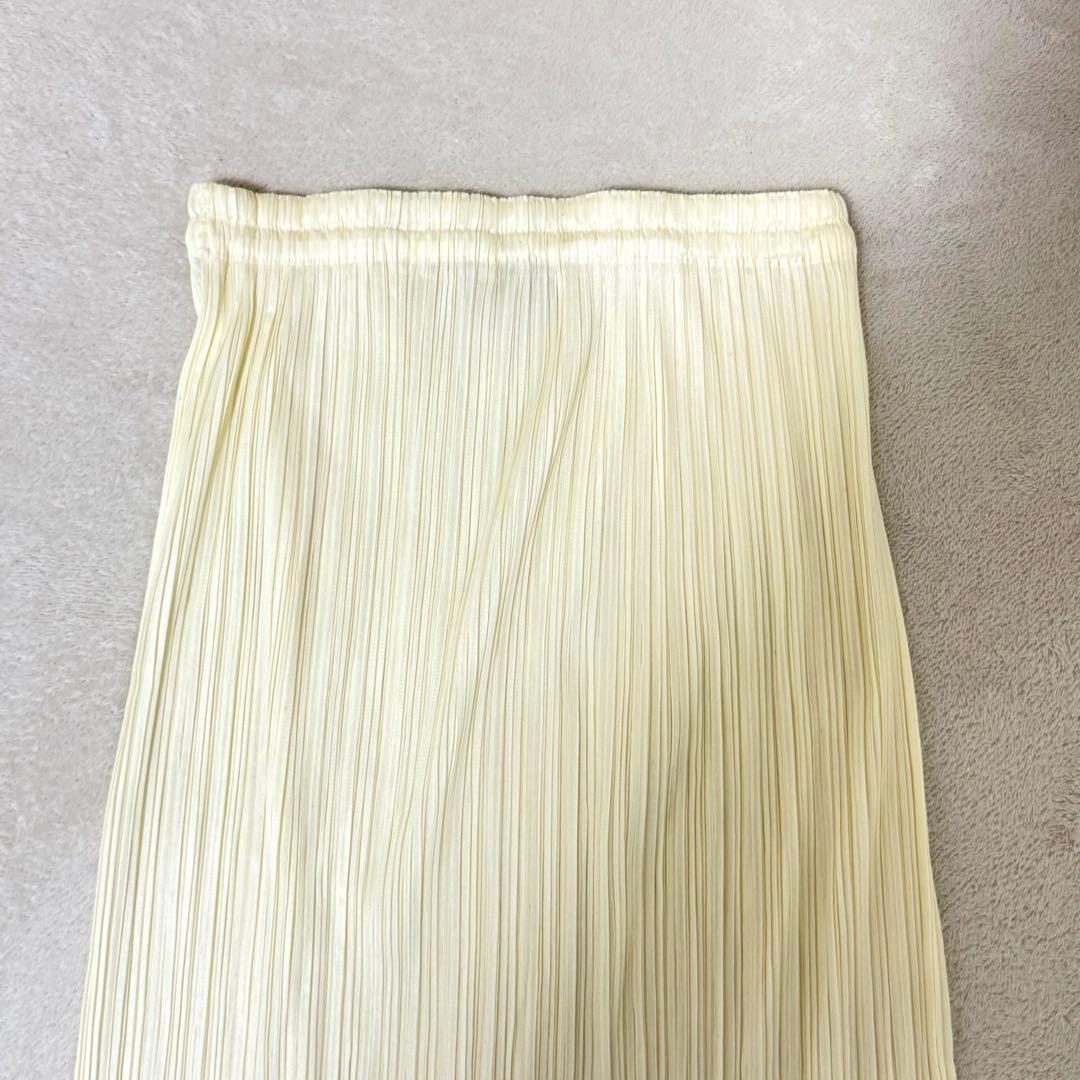 美品✨PLEATS PLEATS プリーツ　マキシ丈　アイボリー　ホワイト