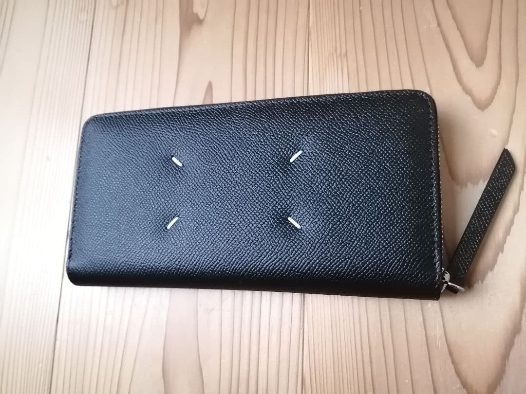 メゾンマルジェラ　ラウンドファスナー　S56UI0110 P4745 T8013