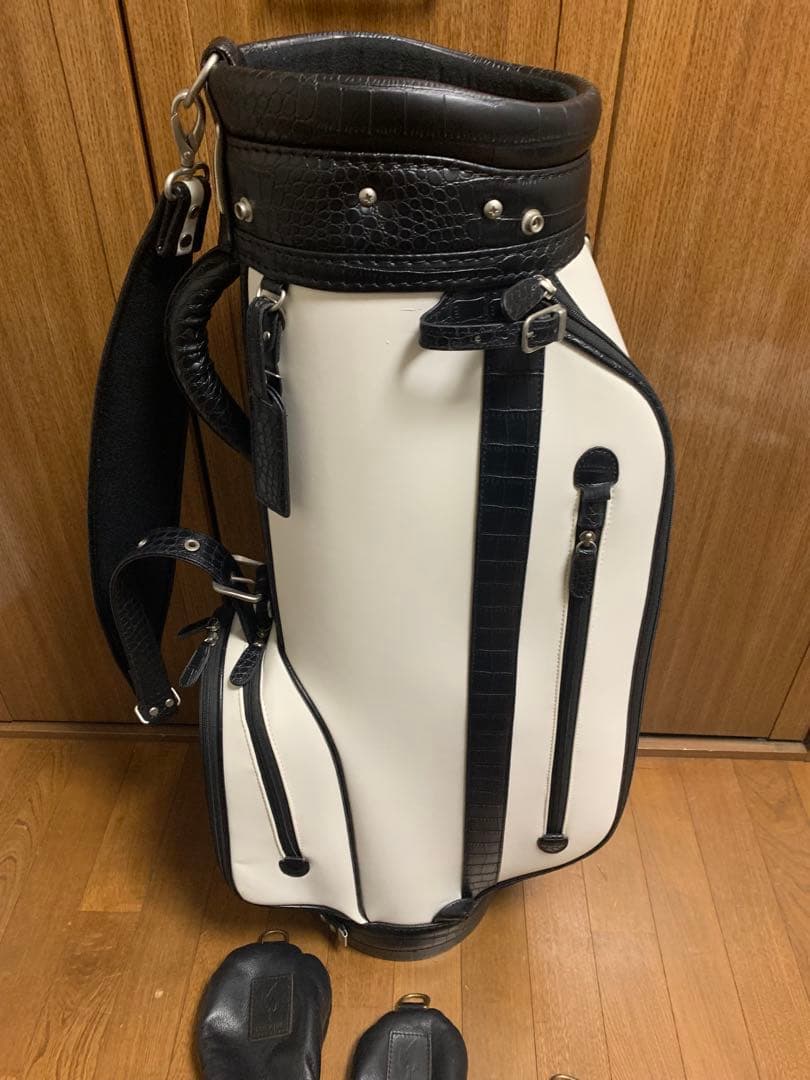 い*ん様 ▲限定10本▲ 革　クロコダイル型押　ホワイト/ブラック　カッコいい