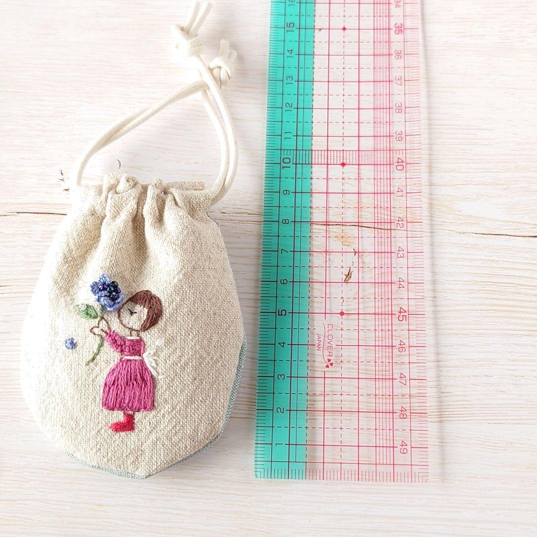 【専用】ちっちゃな巾着サシェ/詰替タイプ【女の子と紫陽花】