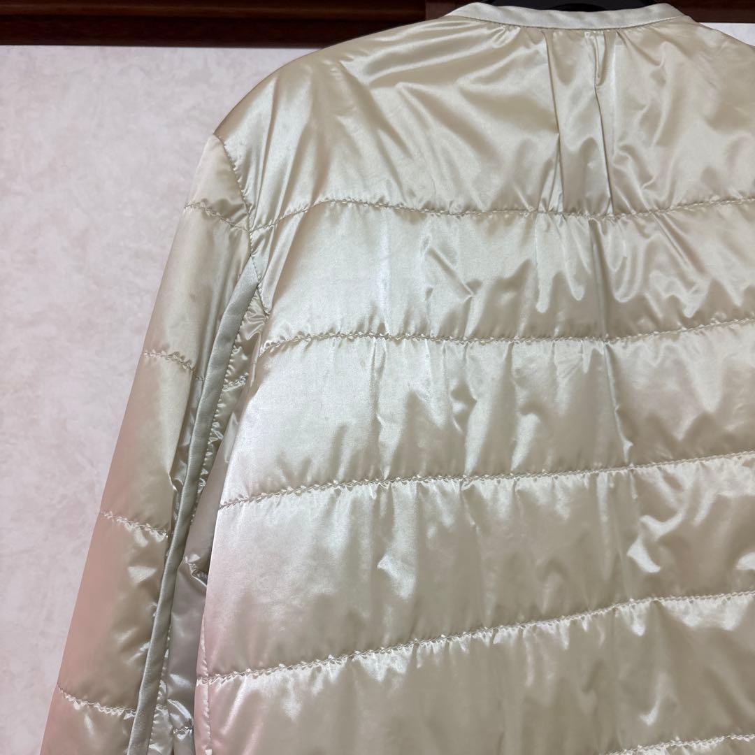 PRADA ノーカラーダウンジャケット　アイボリー