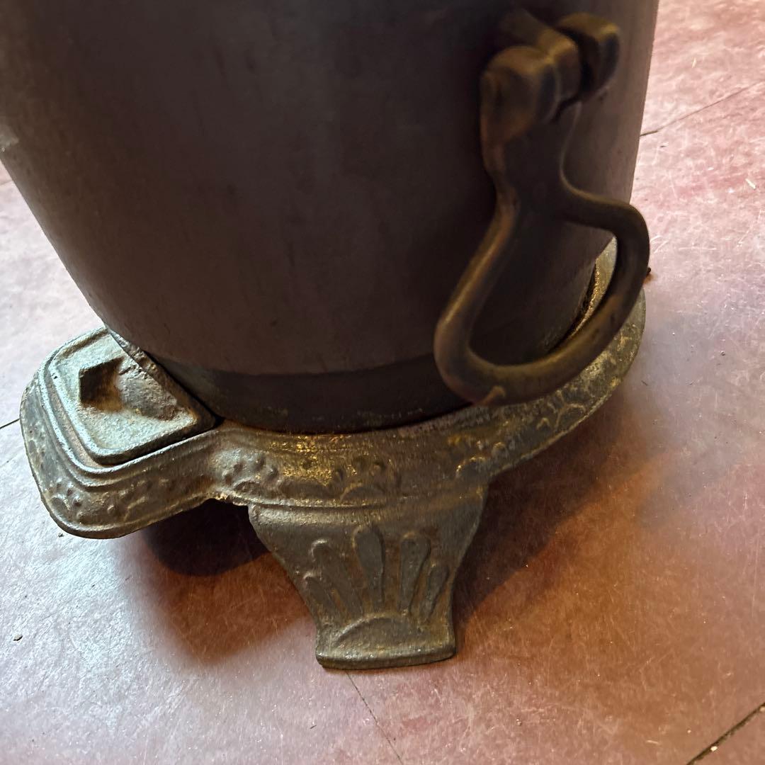 1*0様 練炭ストーブ　レトロ