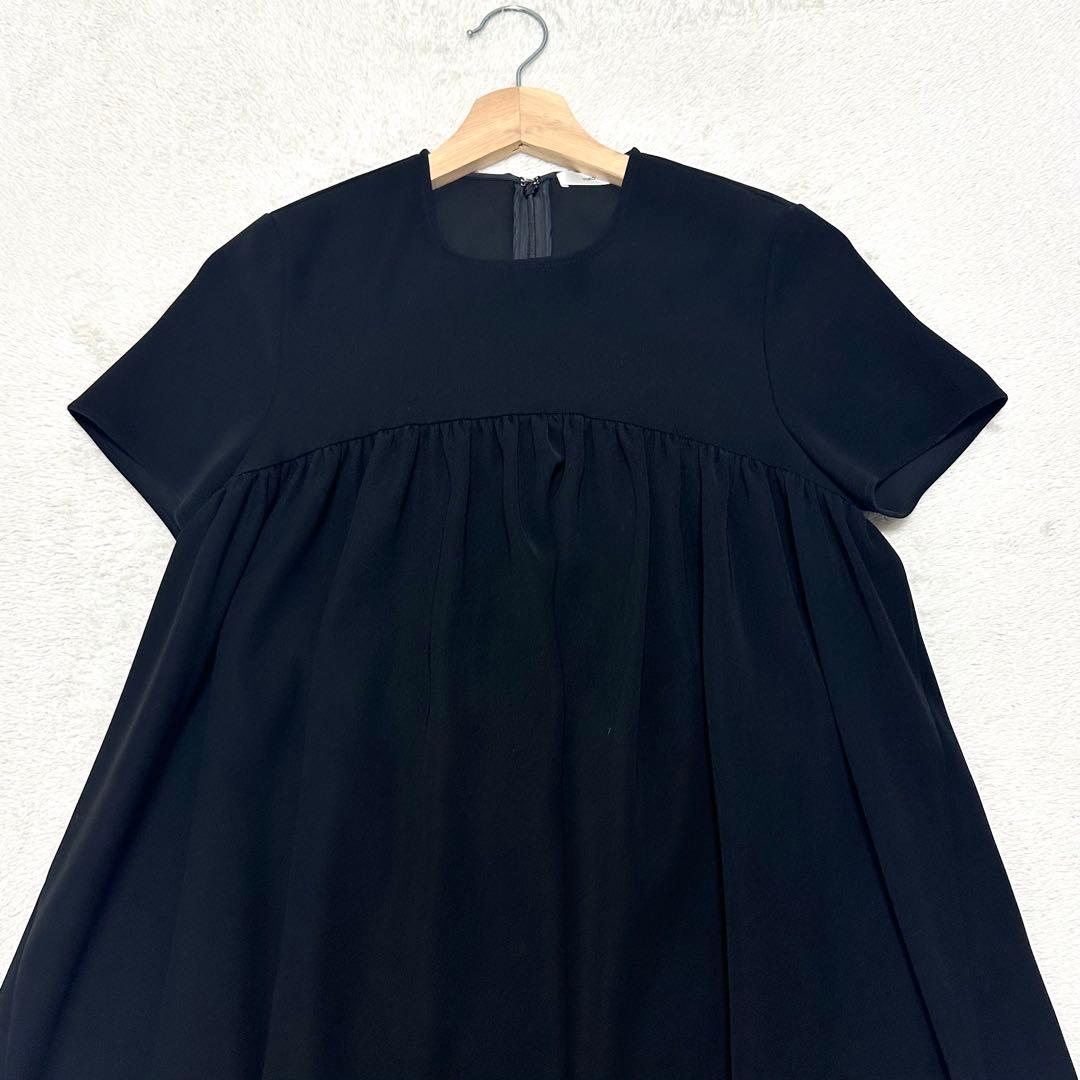 美品 YOKOCHAN ハーフスリーブヘムフレアブラウス 36 ブラック