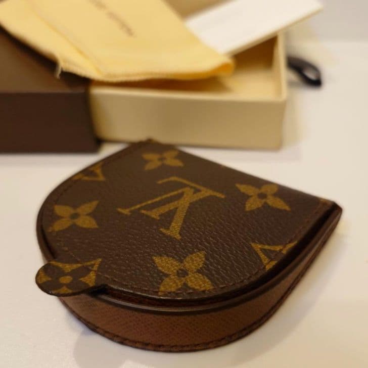 ルイヴィトン モノグラム ポルトモネ キュヴェット ケース