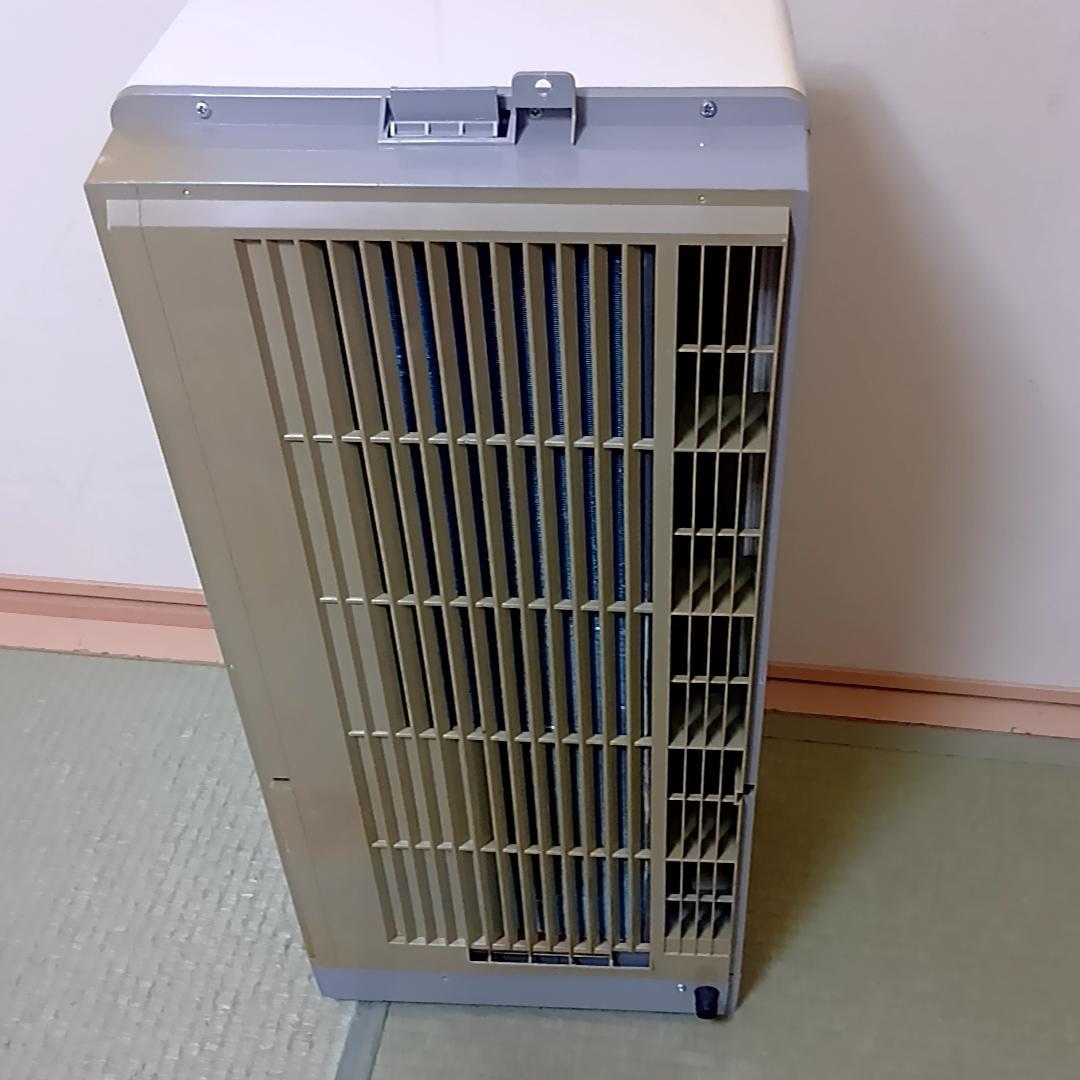 ハイアール　ウインドエアコン　窓用エアコン　JA-16R　窓枠・リモコン付属