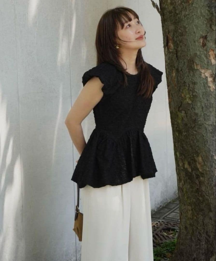 COCO DEAL 膨れジャカードペプラムトップス