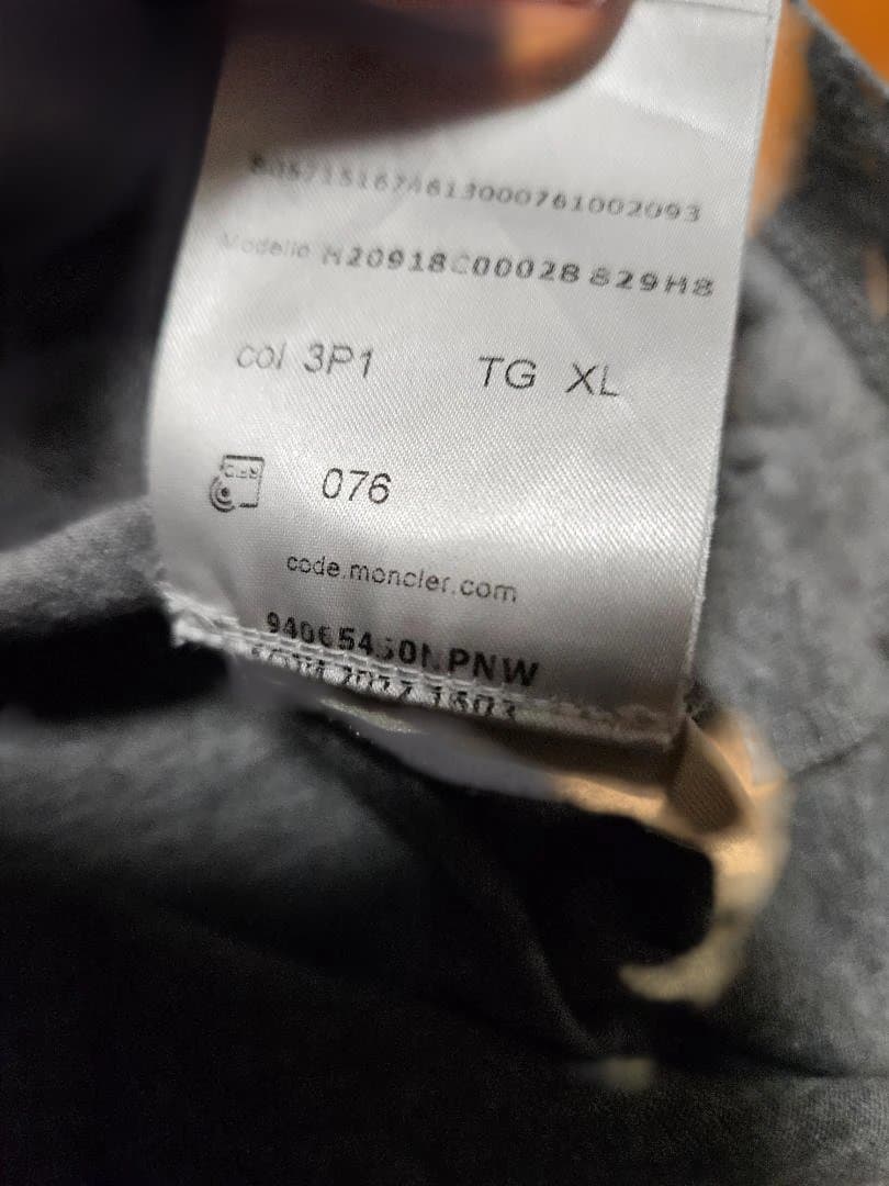 MONCLER グレー 、ブラックTシャツセットメンズsizeXL