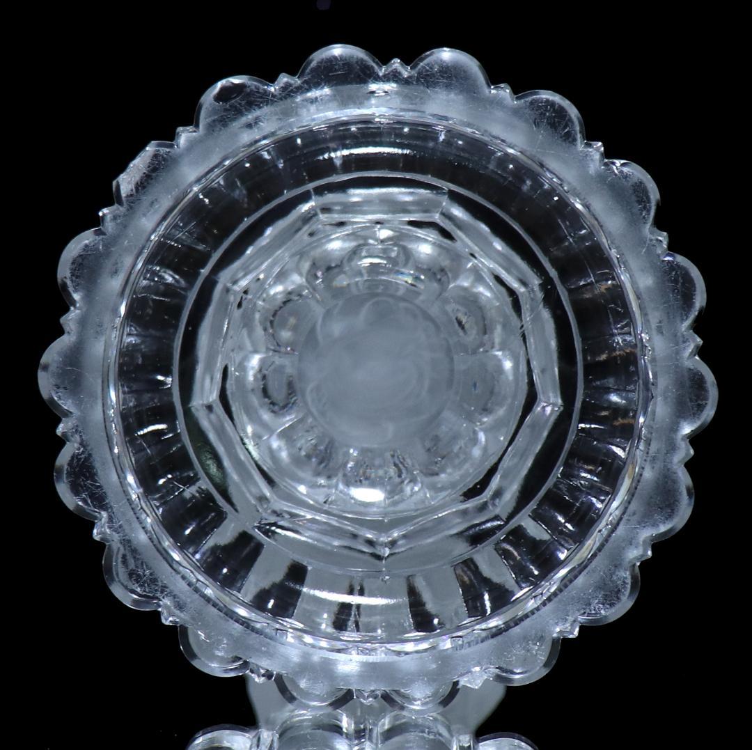 オールド・バカラ 極稀少1880年頃 蛇を踏みつけるマリア像 26cm フロスト