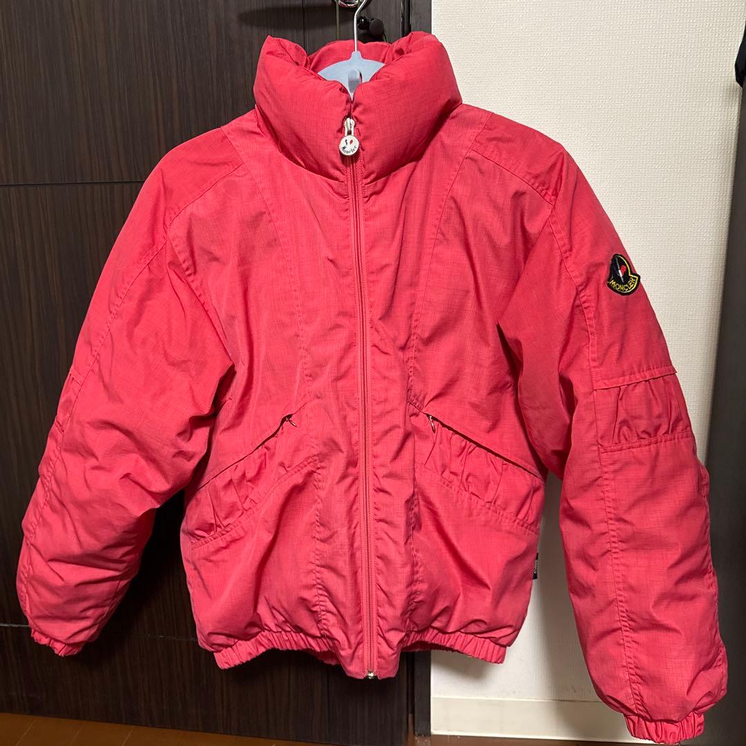 Moncler アシックス　ダウンジャケット　赤