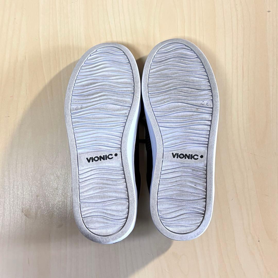 【美品】　VIONIC バイオニックHONEY レディーススニーカー　Vロゴ　黒